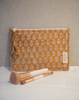pouch, etui, paspoort hoes, make-up tasje