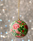 Kerstbal roze/groene bloem