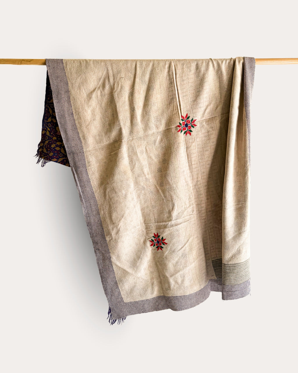 Vintage Kantha quilt / bedsprei (198x125 cm)