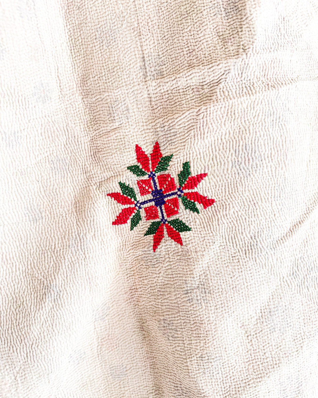 Vintage Kantha quilt / bedsprei (198x125 cm)