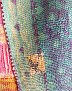 Heavy Vintage Kantha quilt / bedsprei (250x170 cm)