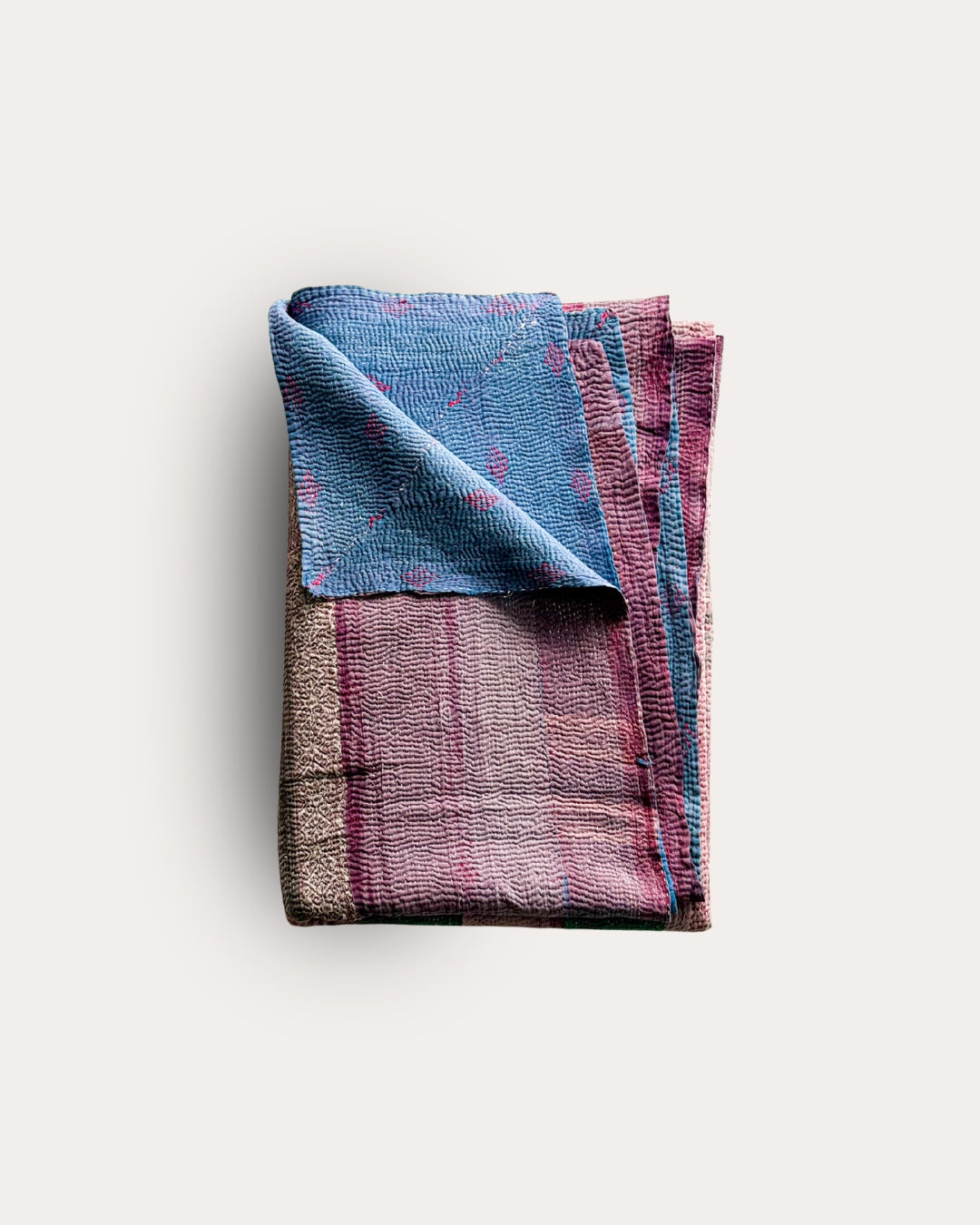 Heavy Vintage Kantha quilt / bedsprei (210x136 cm)