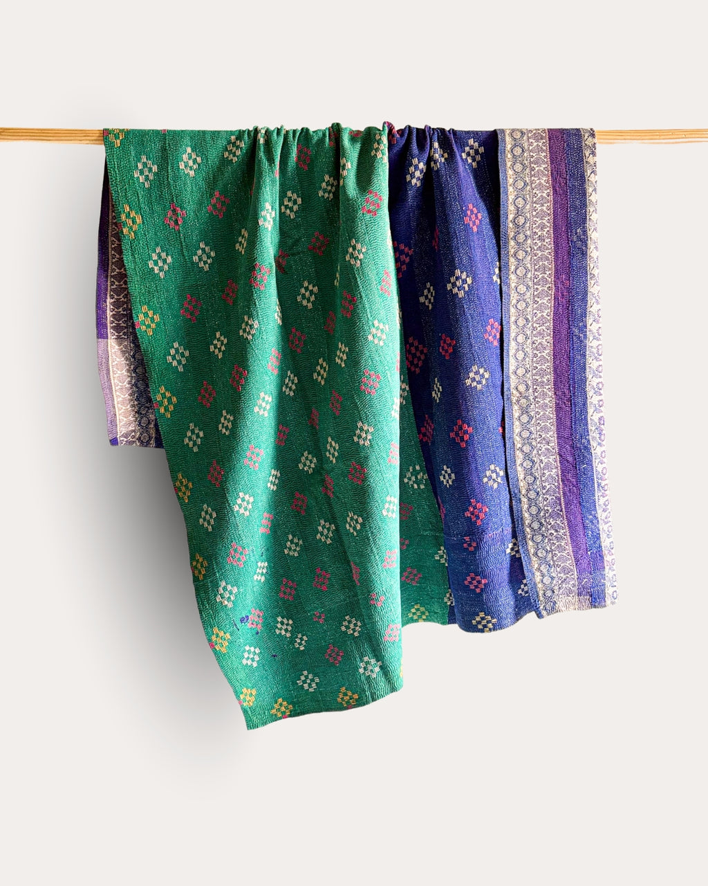 Heavy Vintage Kantha quilt / bedsprei (180x140 cm)