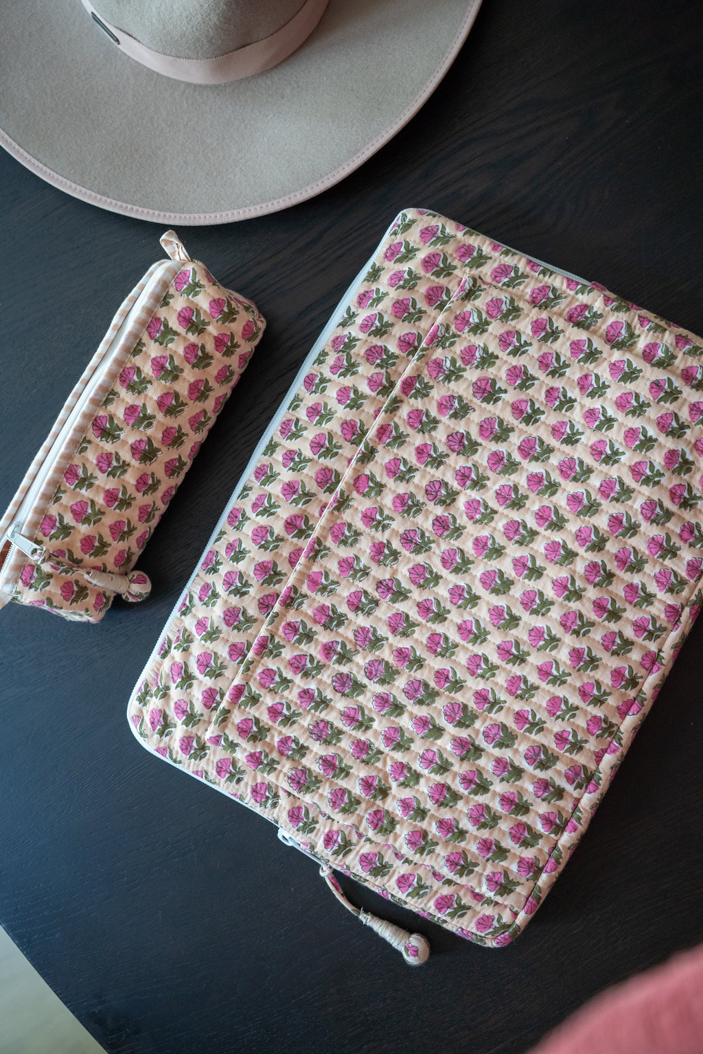 Laptop Cover Gauri