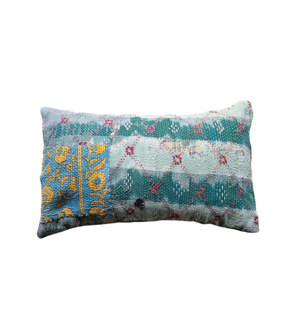 vintage kantha kussen