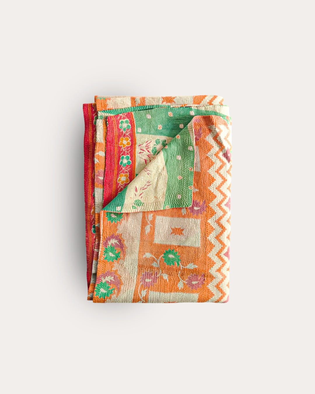 Vintage Kantha quilt / bedsprei (220x155cm)