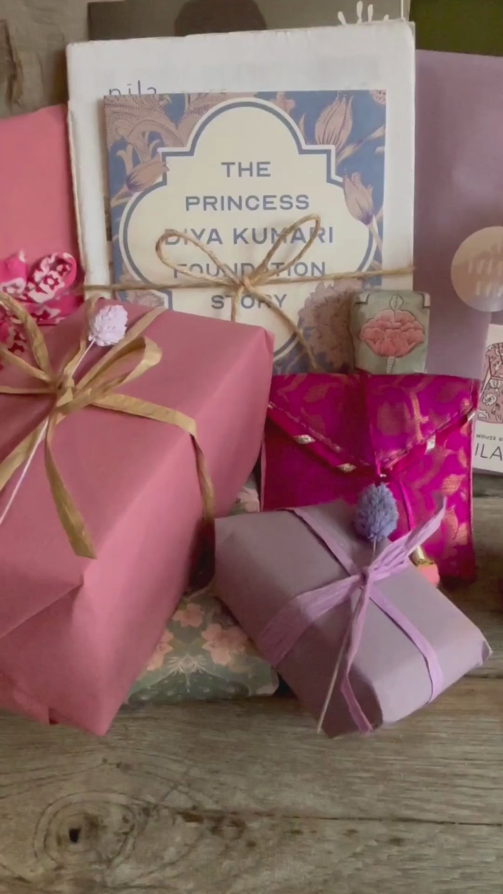 'From India With Love' tas