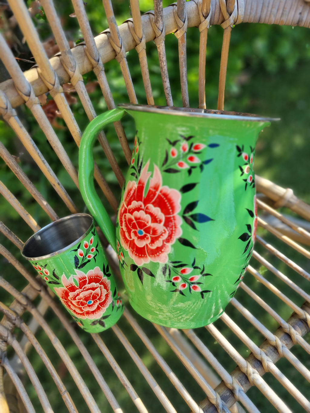 Handbeschilderd beker groen