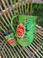 Handbeschilderd beker groen