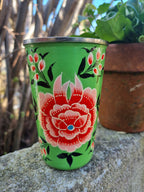 Handbeschilderd beker groen